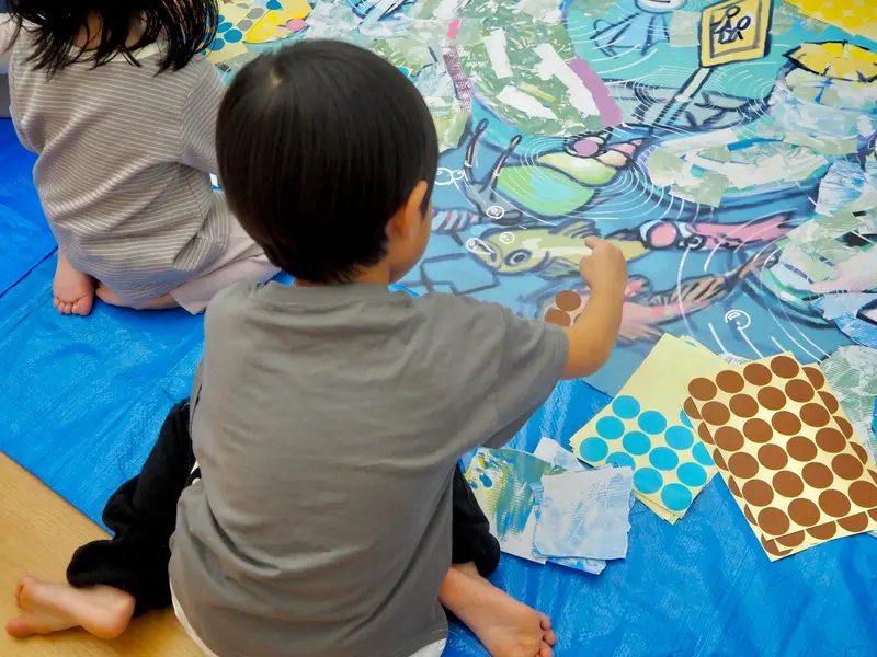 キッズスクウェア丸の内永楽ビルのワークショップの様子（10/9・10枚目）