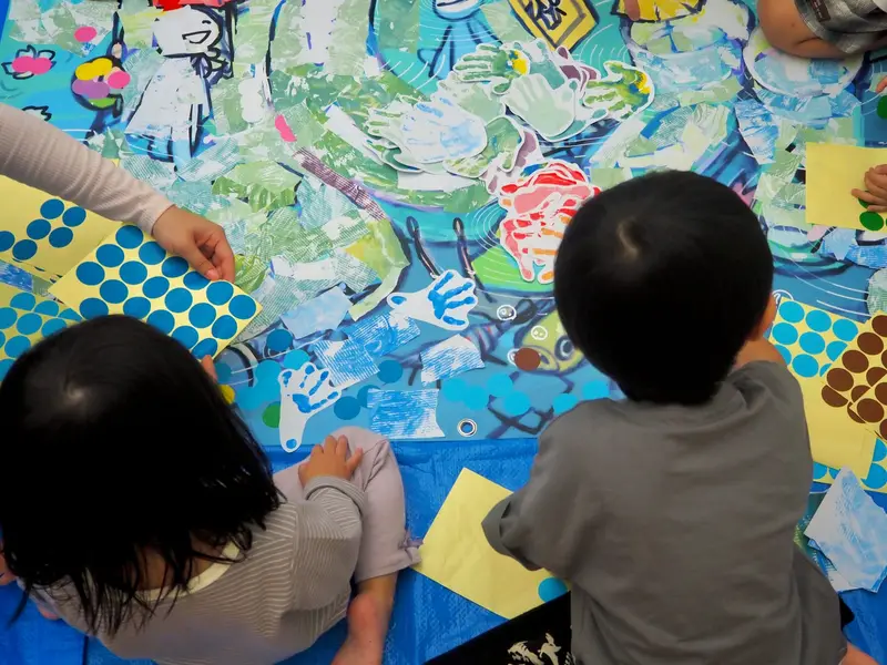 キッズスクウェア丸の内永楽ビルのワークショップの様子（10/9・17枚目）