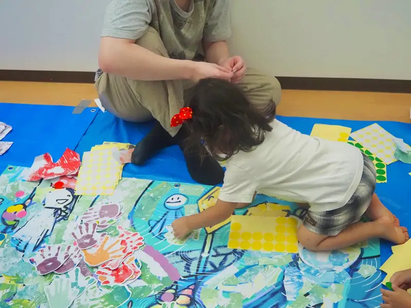 キッズスクウェア丸の内永楽ビルのワークショップの様子（10/9・22枚目）